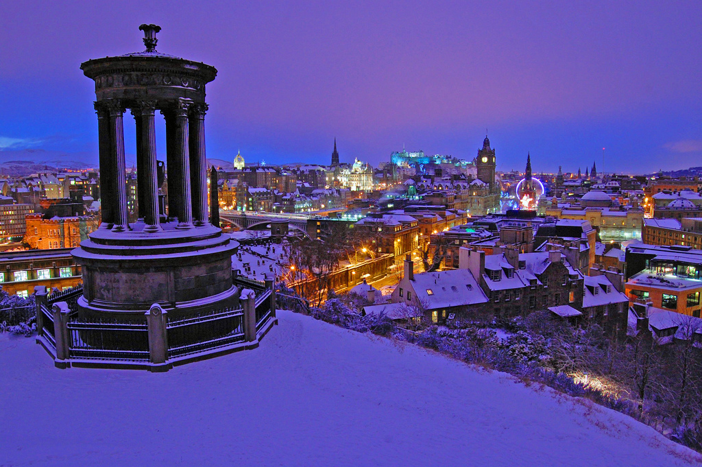 3-Snowy-Edinburgh.jpg